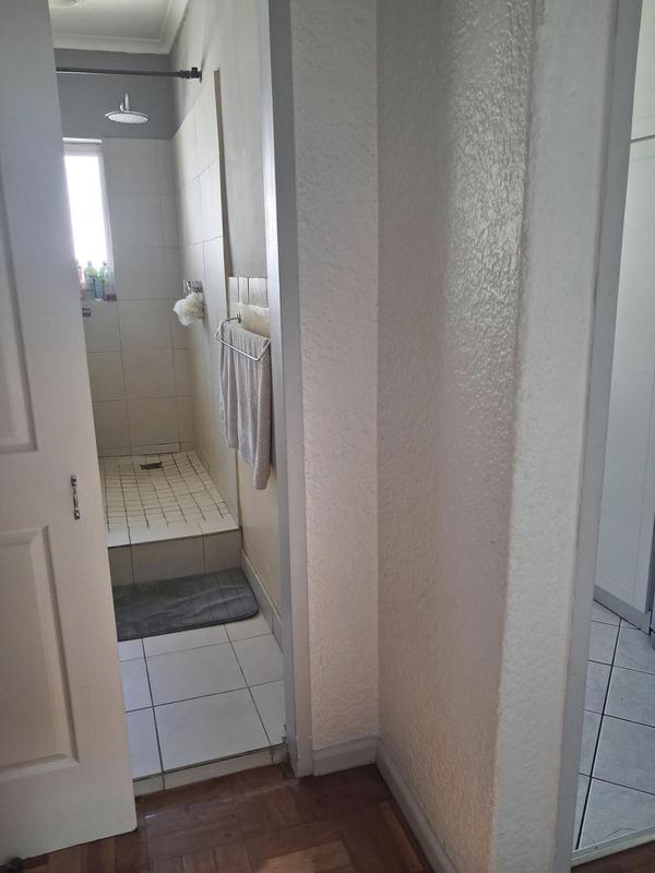 To Let 1 Bedroom Property for Rent in Oranjezicht Western Cape